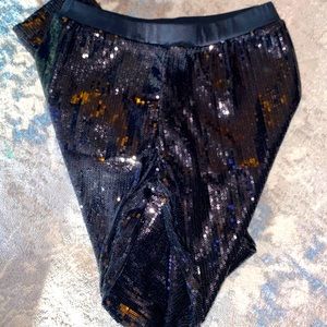 SEQUIN LEGGINGS